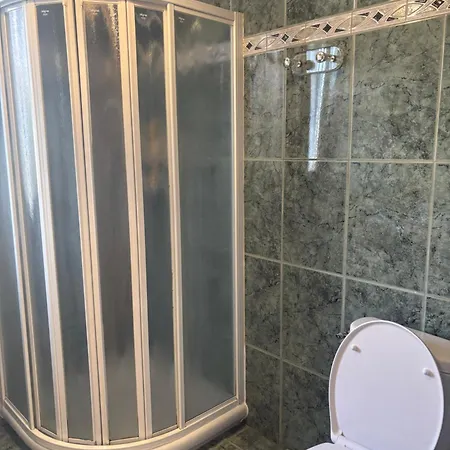 2 Avec Jardin Et Balcon 아파트 *